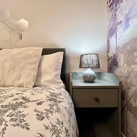 Modern Apartment Near Tineretului Park Bucharest